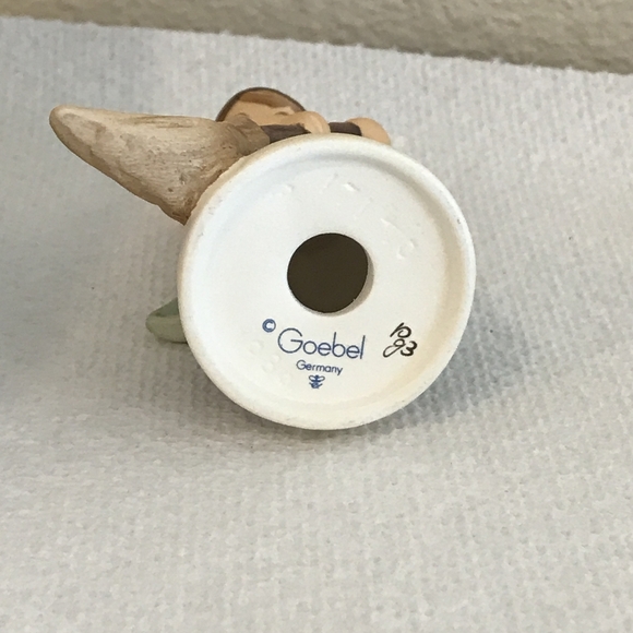 Little sweeper goebel Hummel 171 4/0 1986 with box & certificate of authenticity - Picture 3 of 15